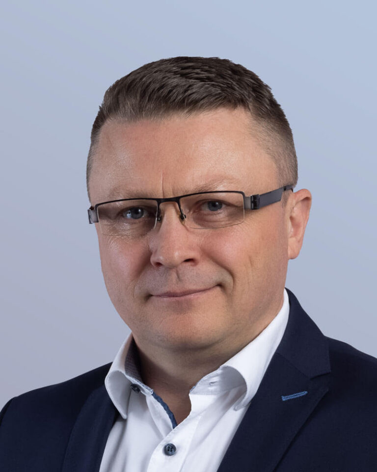 Portrait von Anatoli Trenkenschu